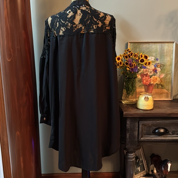 Yoins Elegant Black Lace Button-Up Dress. Size 1XL. - Picture 8 of 14